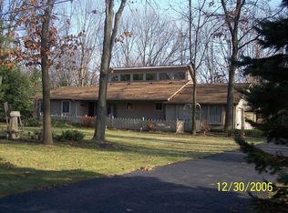 10631 Indianola Rd, Whitmore Lake, MI 48189