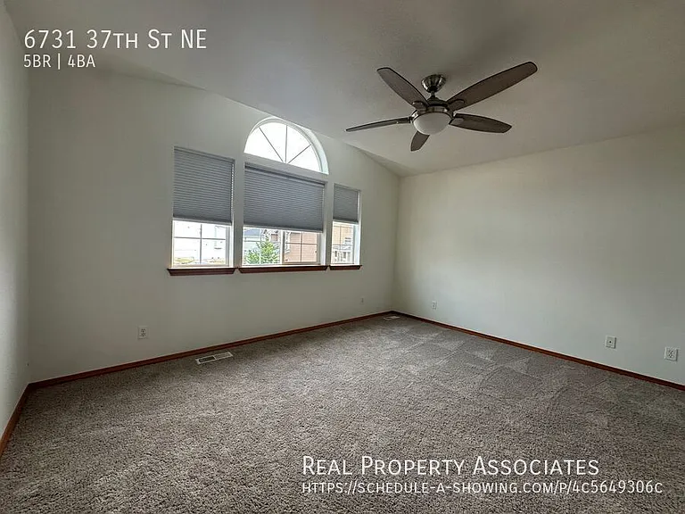 6731 37th St NE — Photo 17