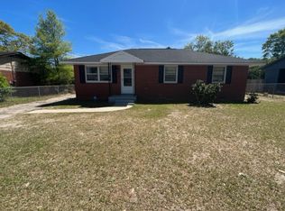 4309 Forest View Dr, Fayetteville, NC 28304