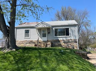 1821 Northfield Dr, Saint Louis, MO 63114