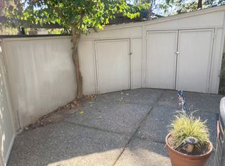 423 Freeway Dr, Napa, CA 94558