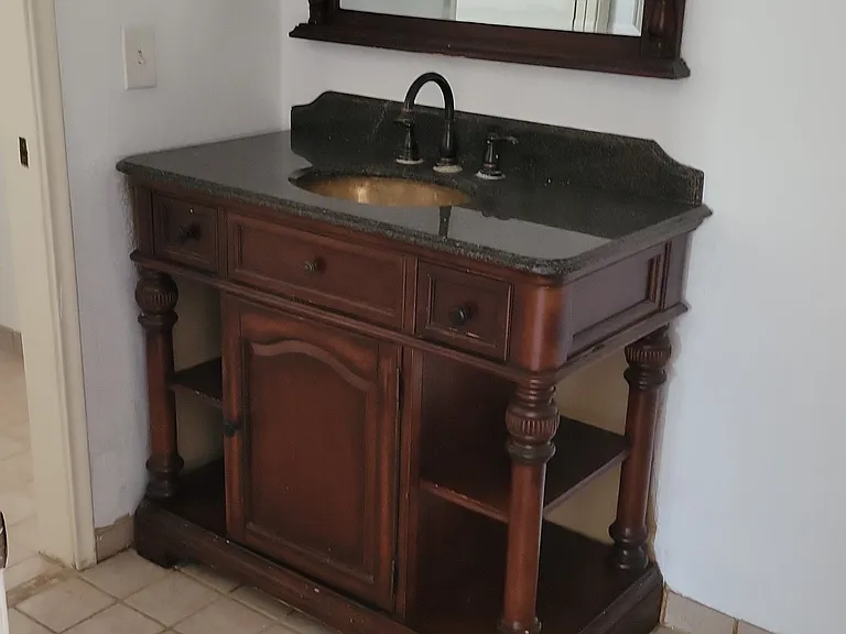 3201 W Christy Dr — Photo 10