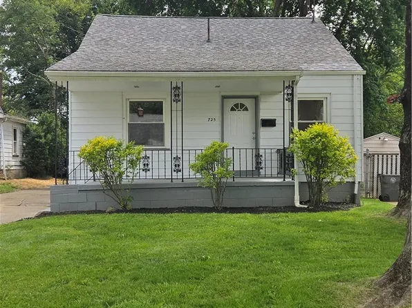 725 Pasadena Ave, Youngstown, OH 44502