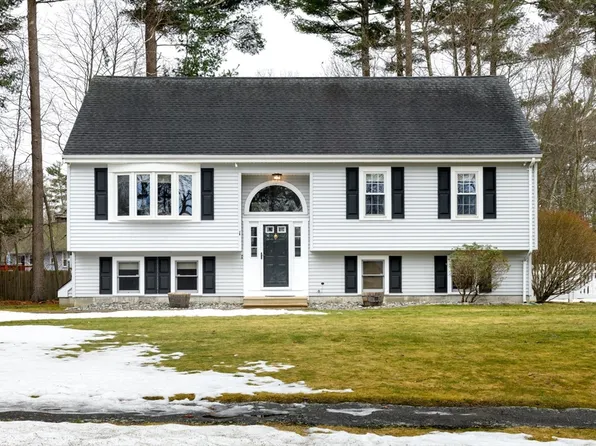 1 Spring St, Douglas, MA 01516