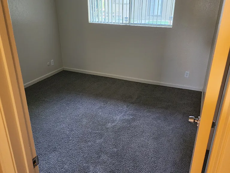3080 Peach Ave — Photo 25