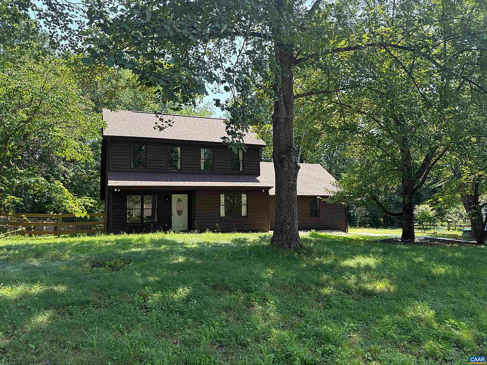 1st image of 29 Monish Dr
