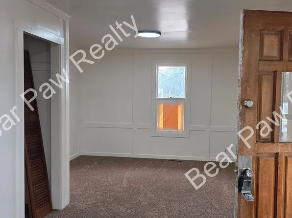 2722 Oneil Ave, Cheyenne, WY 82001