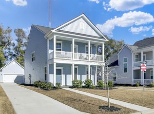 505 Spring Hollow Dr, Charleston, SC 29492