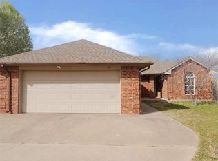 391 NE 9th Pl, Newcastle, OK 73065