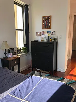 Rented by Your Vanity Realty | media 55