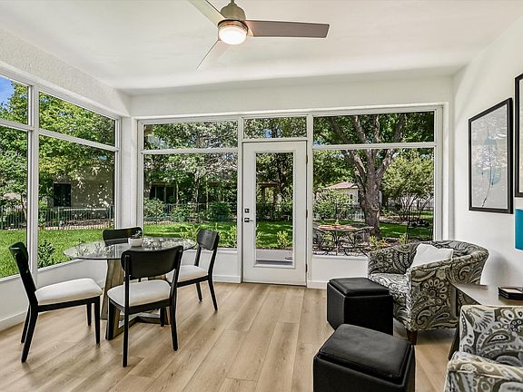 5th image of 105 Stetson Cir