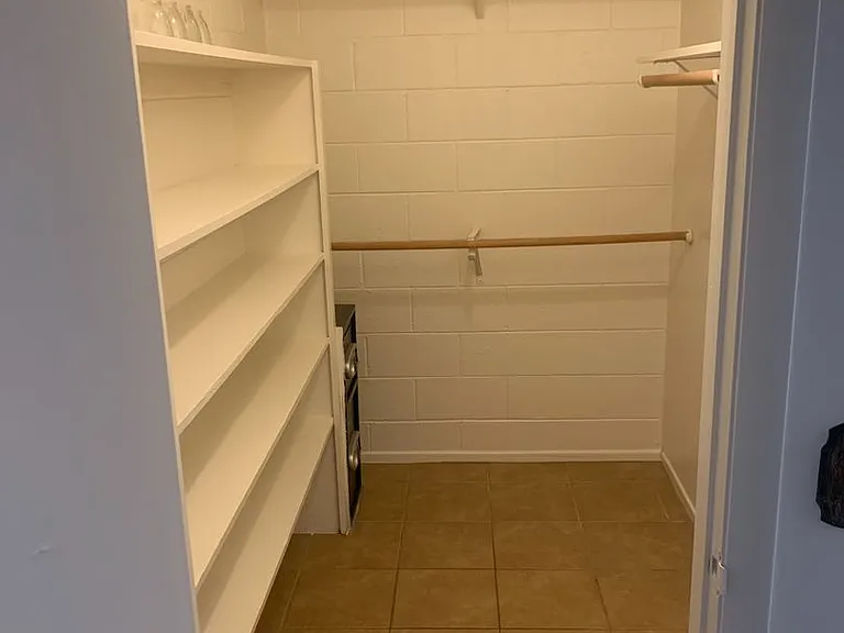 605 S Royal Crest Cir #15 — Photo 7