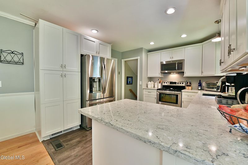 3rd image of 6 Gretel Terrace