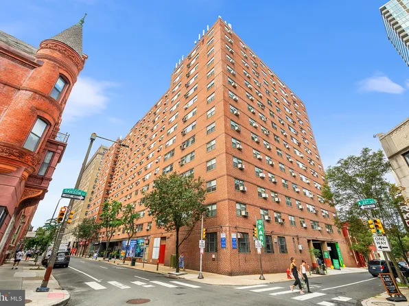 118 S 21st St APT 218, Philadelphia, PA 19103
