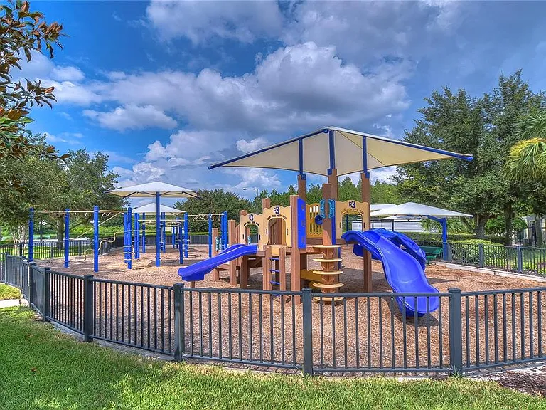 31470 Fairhill Dr — Photo 65