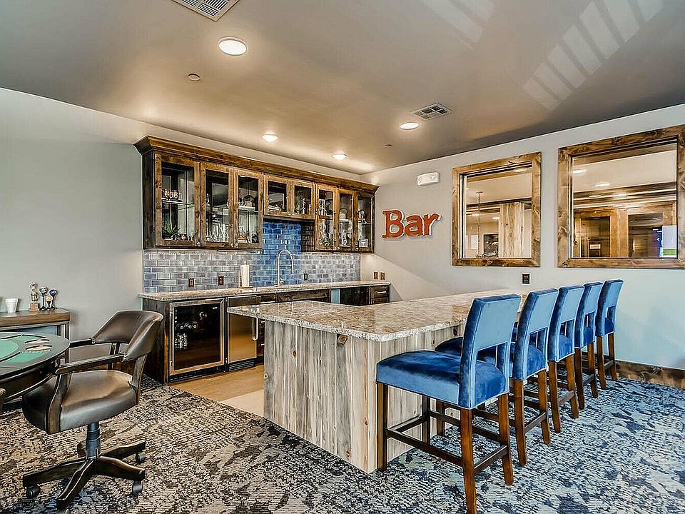 1196 T L Townsend Drive-large-013-009-Interior-1500x1000-72dpi