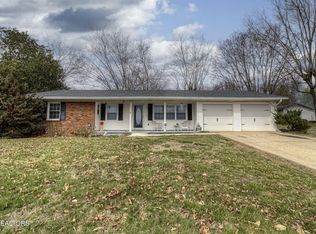 700 Netherton Dr, Madisonville, TN 37354
