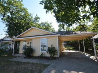 1005 N Border St, Cleburne, TX 76031