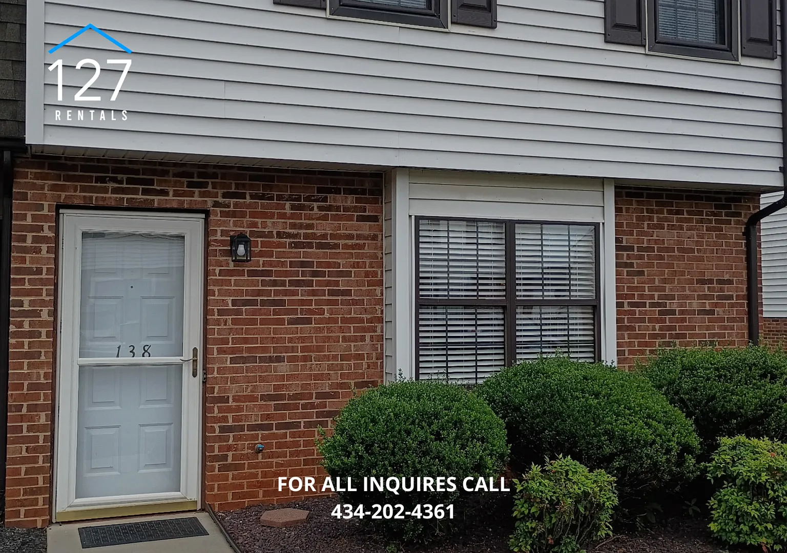 Spacious 3-Bedroom End Unit with Pool, Washer & Dryer, and Included Lawn Care — Photo 1