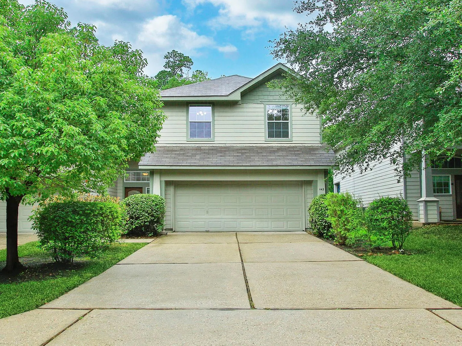 3 bed, 2.5 bath, 1708 sqft, $1,900 — Photo 1