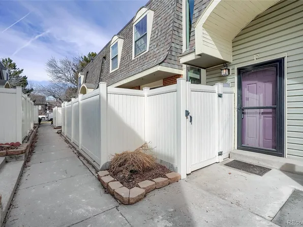 1380 S Idalia Street #F, Aurora, CO 80017