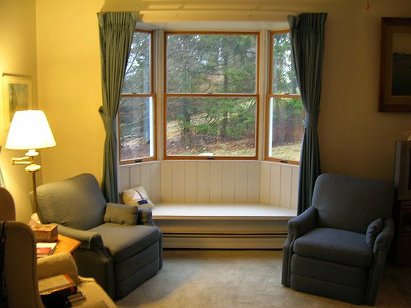 Bay Window 