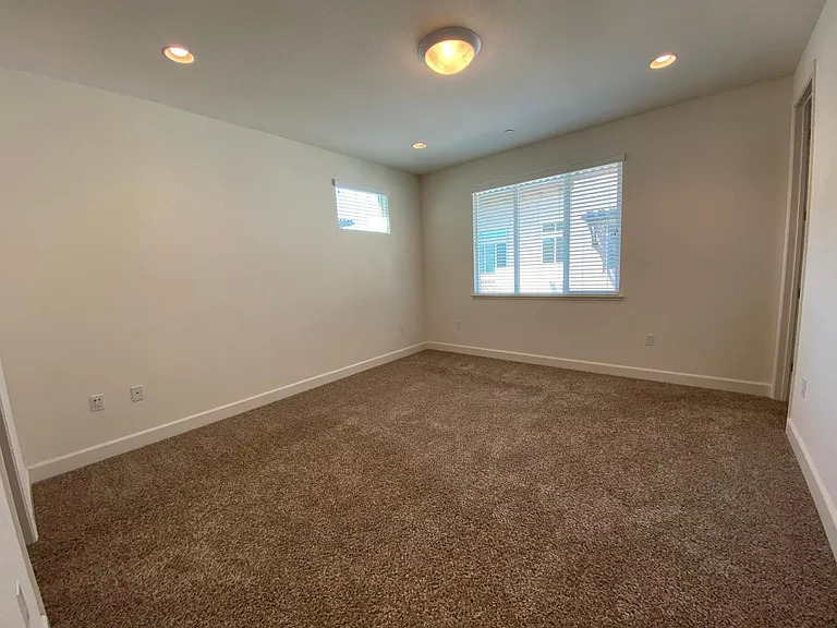 5207 S Esprit Loop — Photo 11