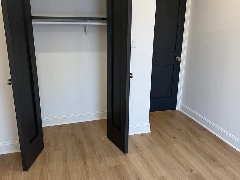 3141 Weikel St — Photo 37