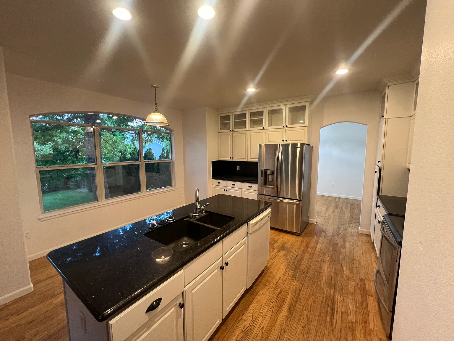 4 bed, 2.5 bath, 3128 sqft, $3,795 — Photo 1