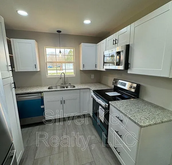 406 Dodson Ave — Photo 6