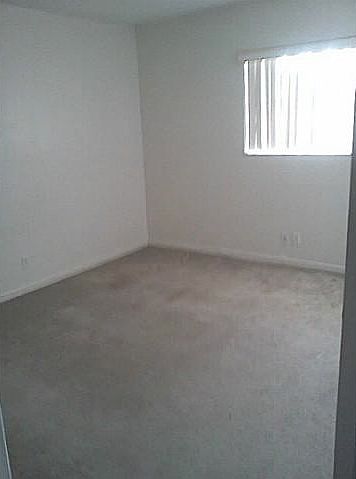 2nd image of 5604 Blueberry Ct