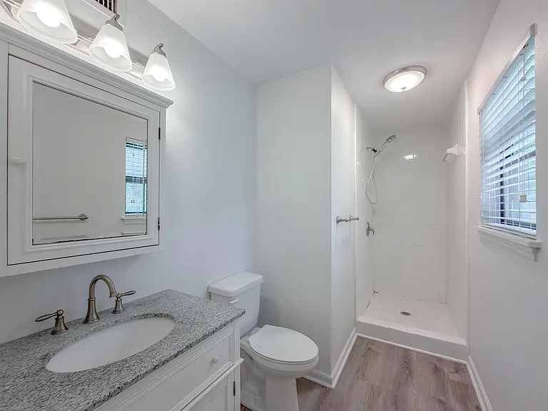 3200 Langley Cir — Photo 18