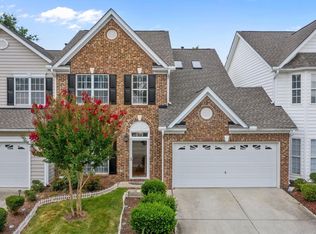206 Joshua Glen Ln NE, Cary, NC 27519