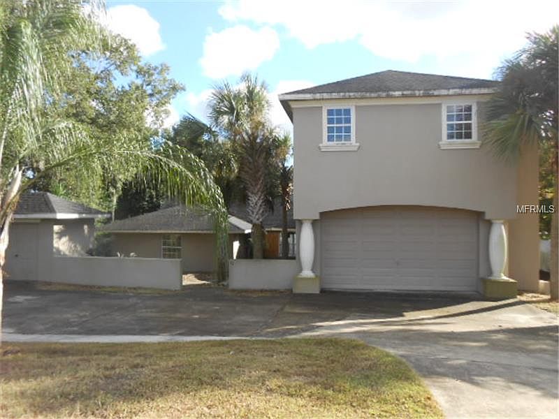 1st image of 11 Peninsular Ave