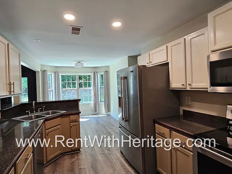 182 Saddleridge Dr — Photo 54