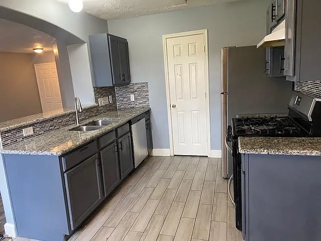 7903 Dairy View Ln — Photo 9