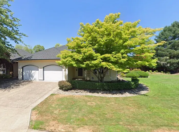 16127 NW Birdie Ln