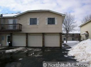 699 Parkside Dr, Saint Paul, MN 55127