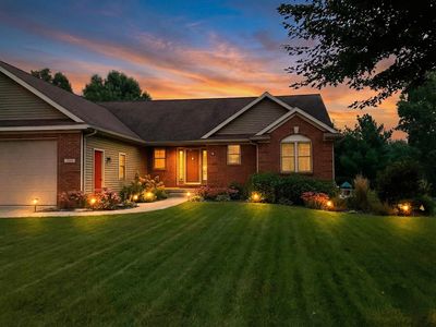 1050 N Meadow Dr SW, Byron Center, MI, 49315