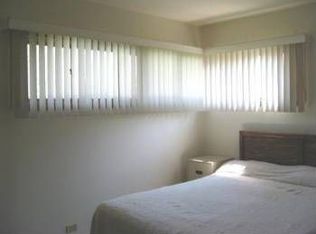 8947 Shermer Rd, Morton Grove, IL 60053