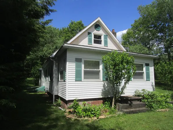 716 Railroad St, Clarion, PA 16214