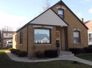 1811 S 54th St, West Milwaukee, WI 53214