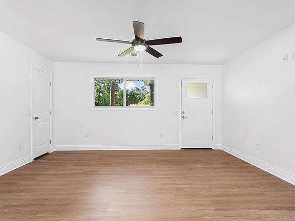 5th image of 607 Willow Bend Dr
