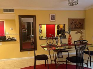 1147 Hillsboro Mile APT 204, Hillsboro Beach, FL 33062