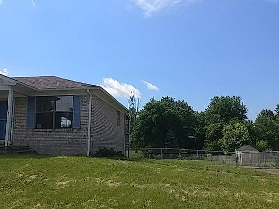 2nd image of 355 Garden Park Dr