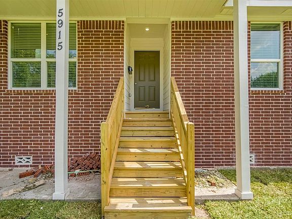 3rd image of 5915 Ludington Dr