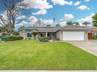 700 Los Mochis Dr, Bakersfield, CA
