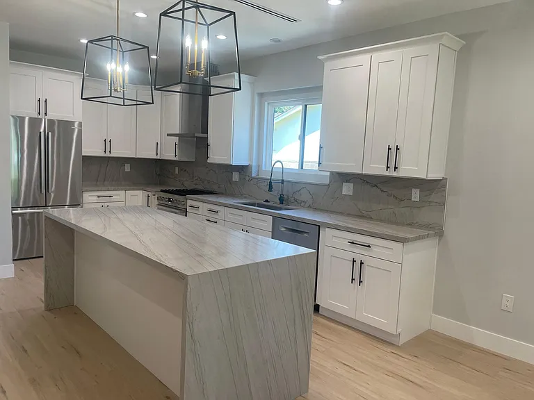 4635 Kraft Ave — Photo 16