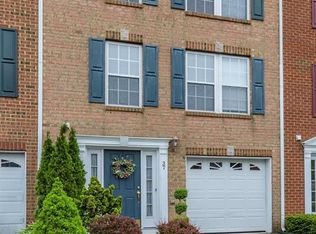 37 Saxton Rd #37, Farmingdale, NJ 07727