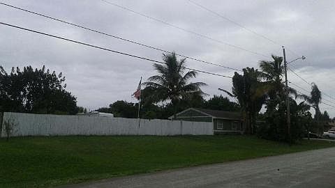 4th image of 1970 SW Idaho Ln